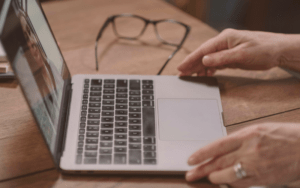 Mentorat : trois mois de transmission au cœur des manuscrits